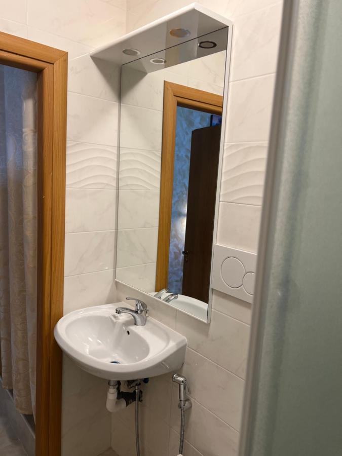 Monlight Guest House Roma Ngoại thất bức ảnh